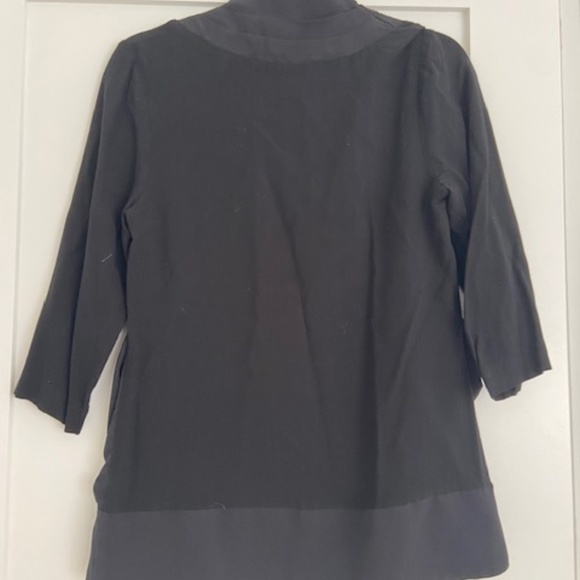 Light weight pleated Black Blazer Small - Picture 5 of 5